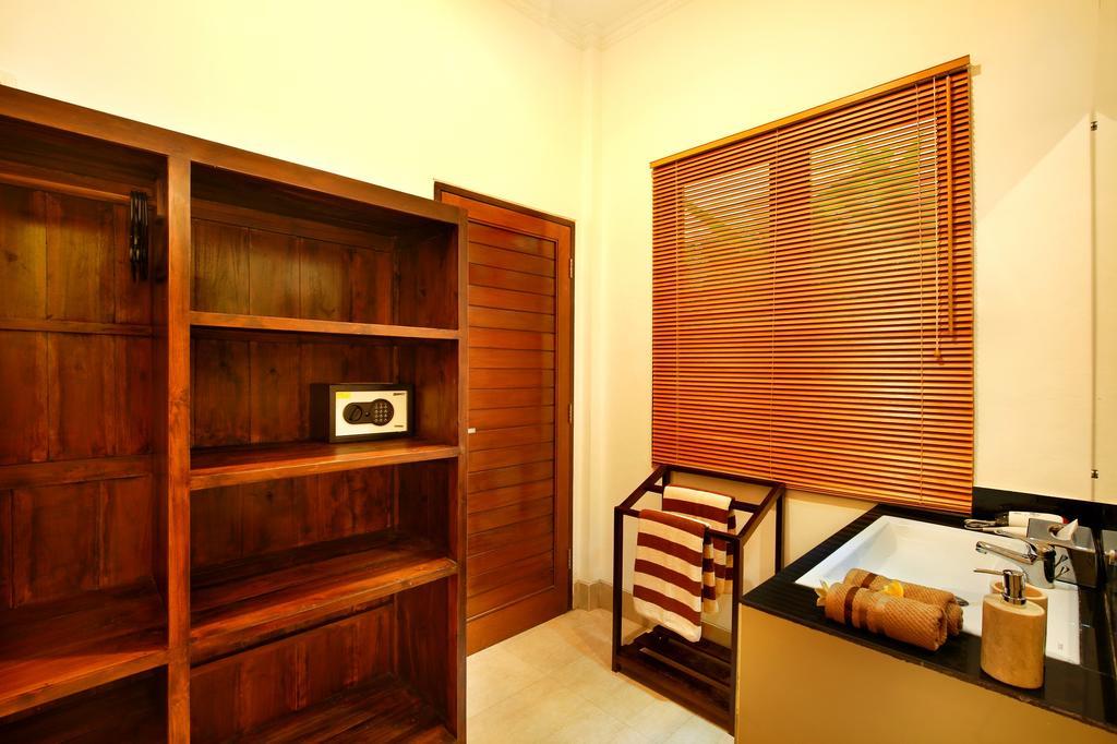 De Liza Villa Seminyak Beachside By Bali Asia Villa Exterior photo