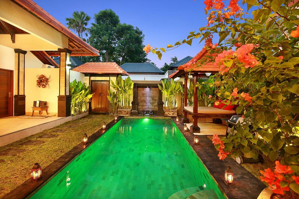 De Liza Villa Seminyak Beachside By Bali Asia Villa Exterior photo