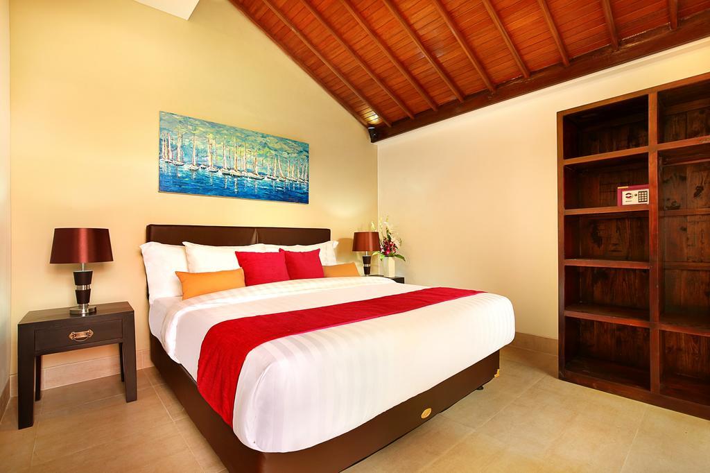 De Liza Villa Seminyak Beachside By Bali Asia Villa Exterior photo
